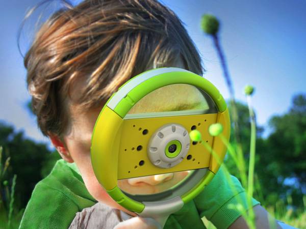 iSCOPE – электронная лупа для детей с iPhone (2 фото)