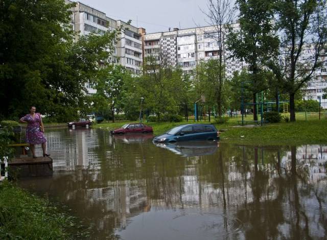 Наводнение в Москве из-за грозы