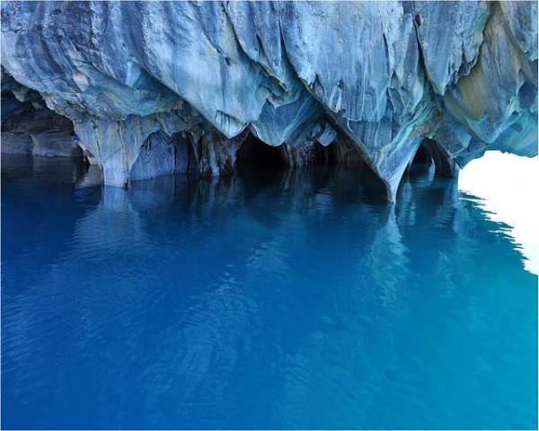Мраморные пещеры озера Буэнос-Айрес (19 фото)