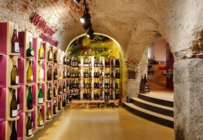 Винный магазин Harpf в Италии (21 фото)