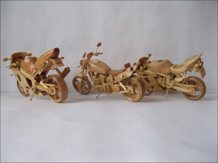 Деревянные мотоциклы (13 фото)