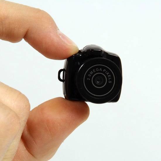 MAME-CAM — самая маленькая камера в мире (5 фото)