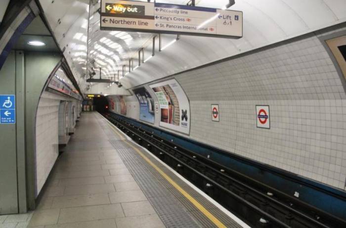 Старейшая подземка мира — Лондонское метро (17 фото)