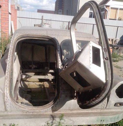 Загадочный челябинский автомобиль-амфибия (6 фото)