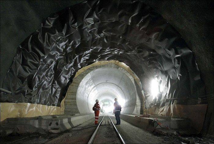 Готардский базовый туннель (16 фото)