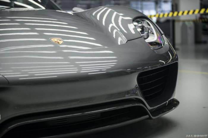 Производство Porsche 918 Spyder (20 фото)
