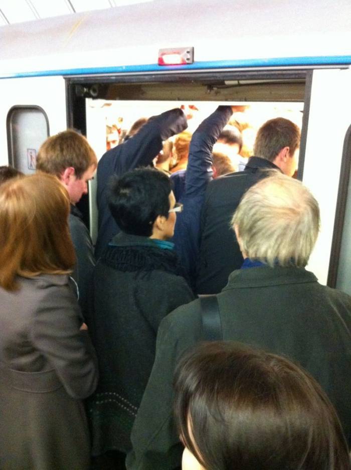 Московское метро - репортаж из ада (8 фото) 