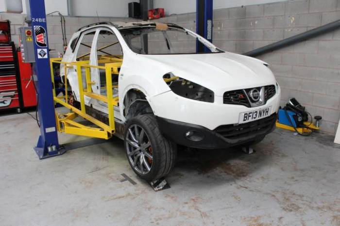   1000- Nissan Qashqai+2 R (36 )