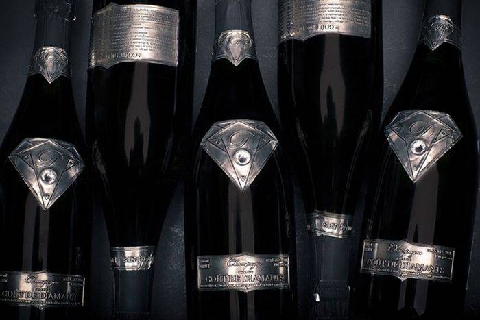 Самое дорогое шампанское в мире (6 фото)