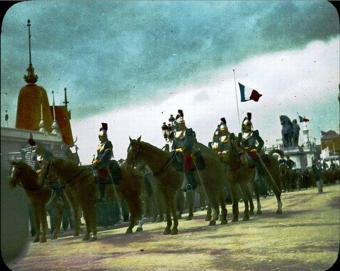 Цветные фотографии Парижа в 1900х (51 фото)