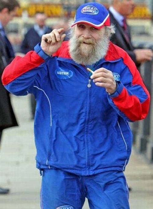 В 101 год он пробежал марафон (17 фото)