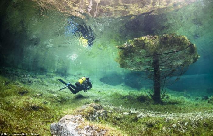 Подводный парк в Австрии (9 фото)