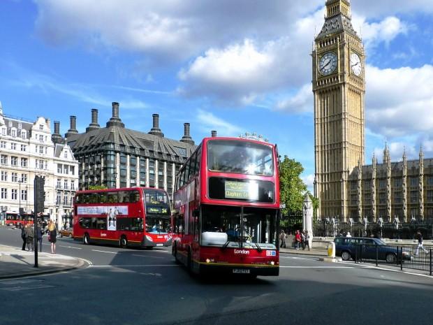 На самом деле Лондон — один из самых маленьких городов Великобритании с населением всего 7 000 человек