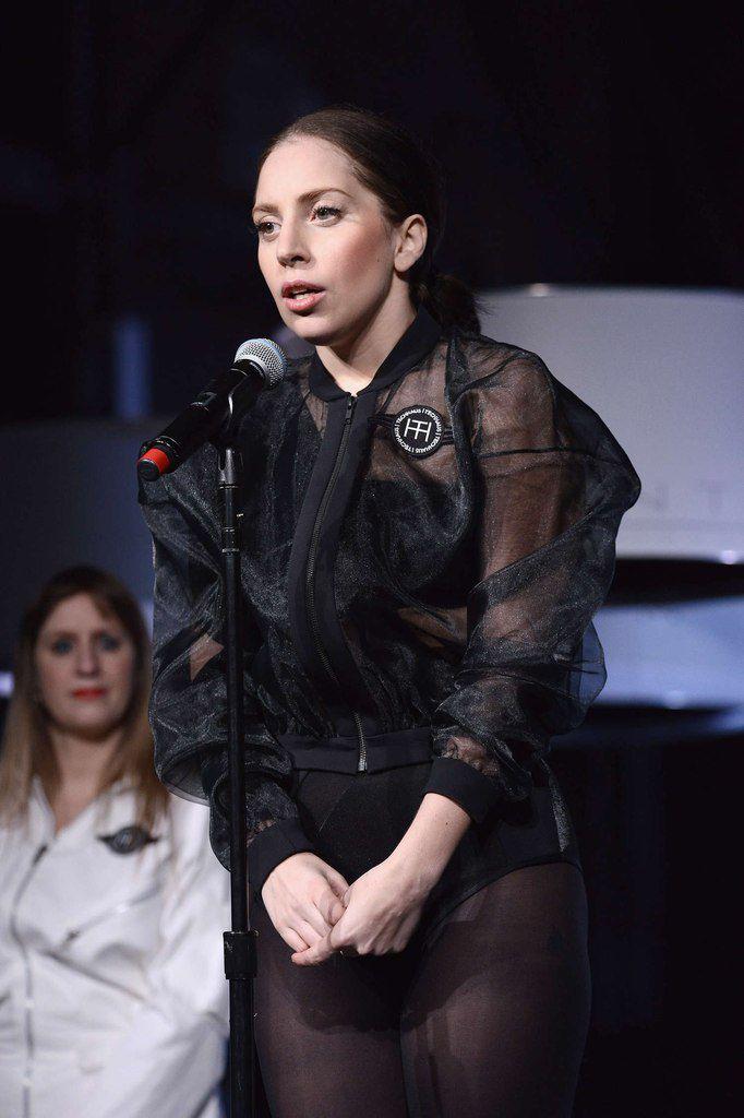 Леди Гага без эпатажности (10 фото) 