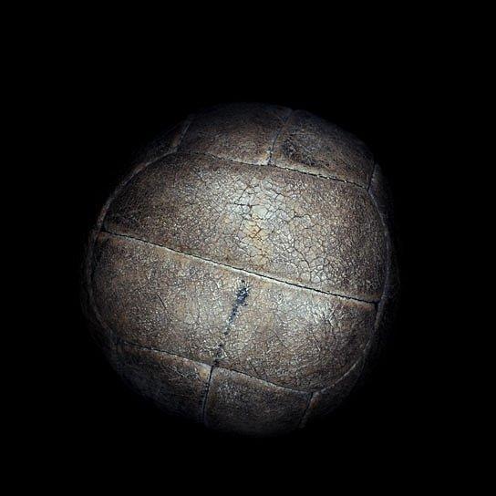 Эволюция футбольного мяча (21 фото)