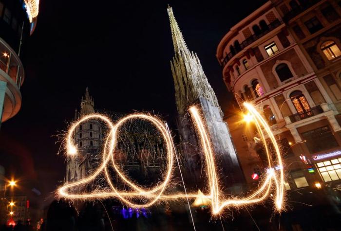 Празднование нового года по всему миру (62 фото)