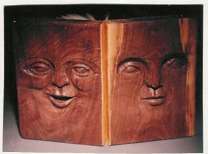 Деревянные обложки для книг (27 фото)