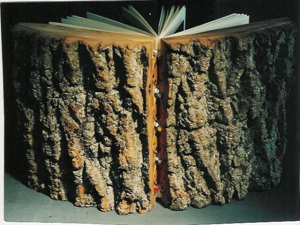 Деревянные обложки для книг (27 фото)