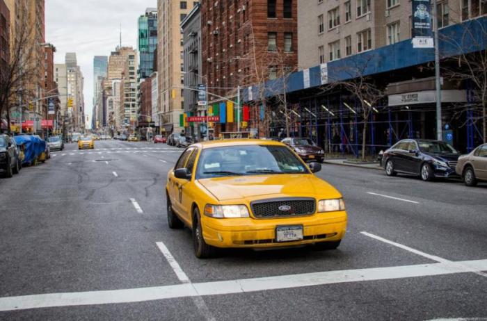 Желтое такси Нью-Йорка (8 фото)