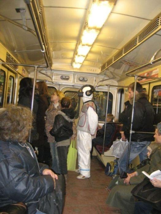 Фрики в общественном транспорте (49 фото)
