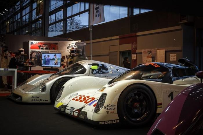 Салон коллекционных авто Retromobile 2014 (52 фото)