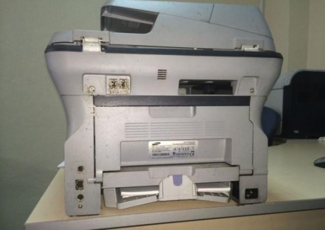 Принтер перестал печатать (5 фото)