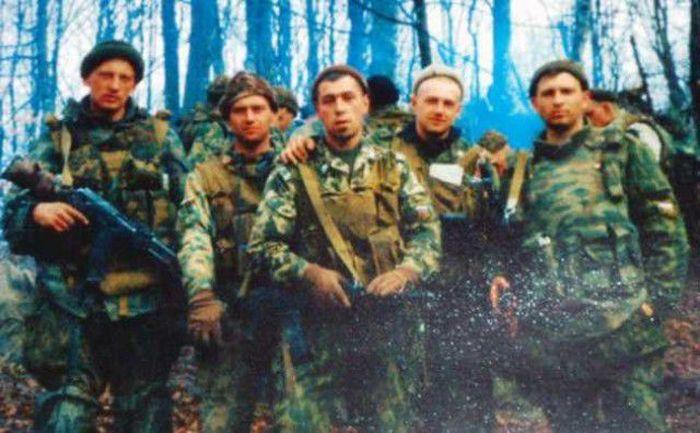 Подвиг 6-ой роты во время второй Чеченской войны (4 фото)
