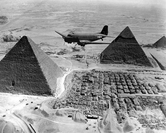 Полеты над пирамидами Египта (13 фото)