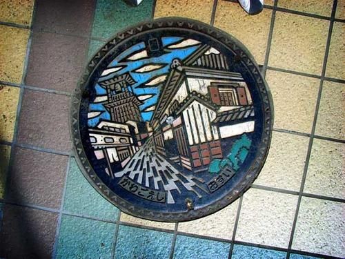 Японские канализационные люки (36 фото)