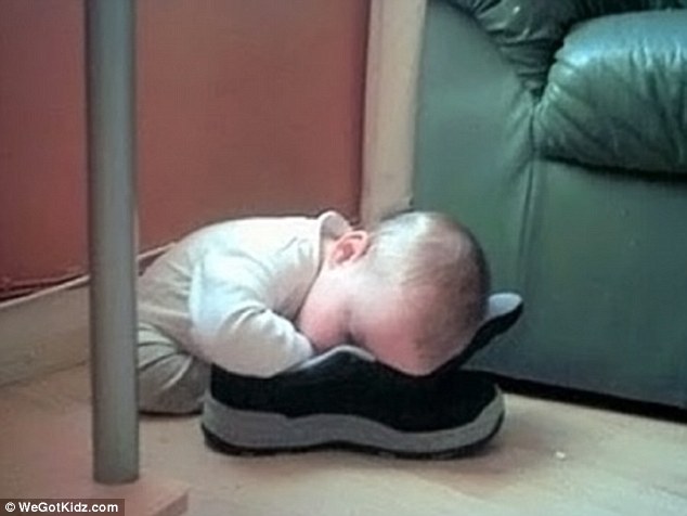 Как спят дети (17 фото)