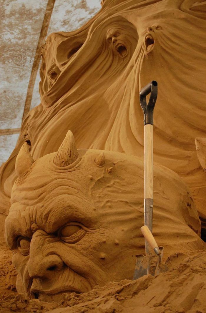  Создание песчаной скульптуры (16 фото) 
