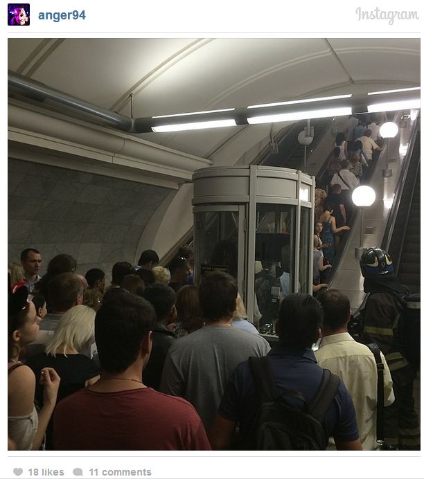 Авария в московском метро на Арбатско-Покровской линии (24 фото)