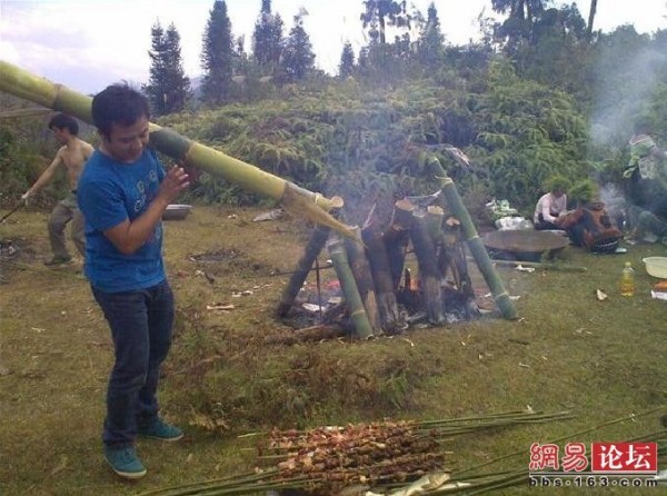 Как готовят шашлык в Китае? (10 фото)