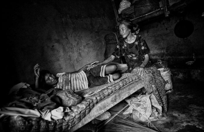 Камеры для душевнобольных на Бали (20 фото)