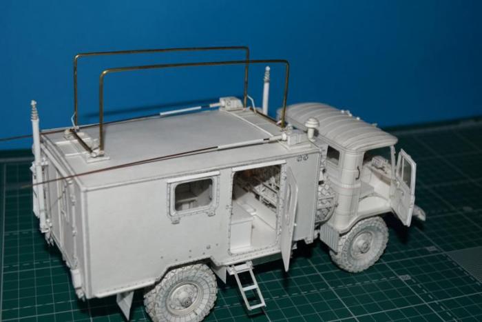  Командно-штабная машина ГАЗ-66 из бумаги (22 фото) 