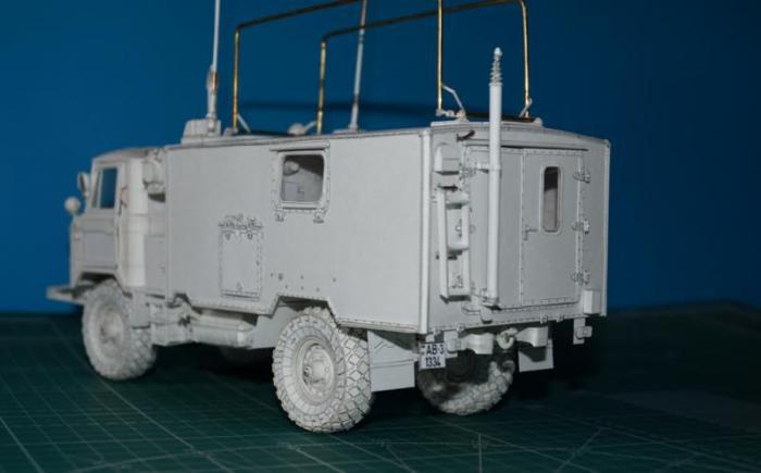  Командно-штабная машина ГАЗ-66 из бумаги (22 фото) 
