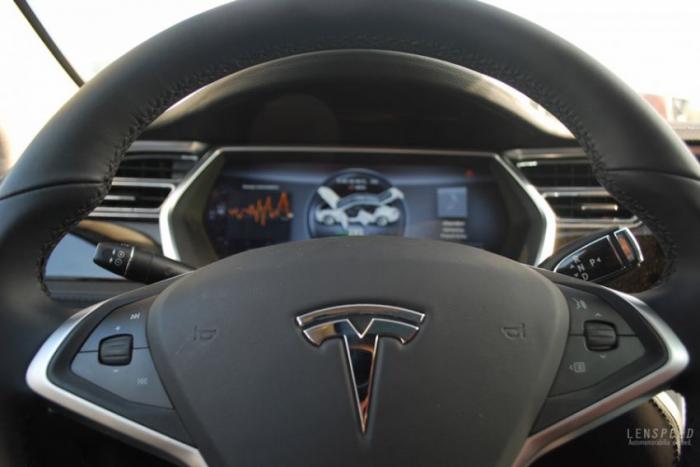 Как изменилась Tesla Model S за два года (13 фото)