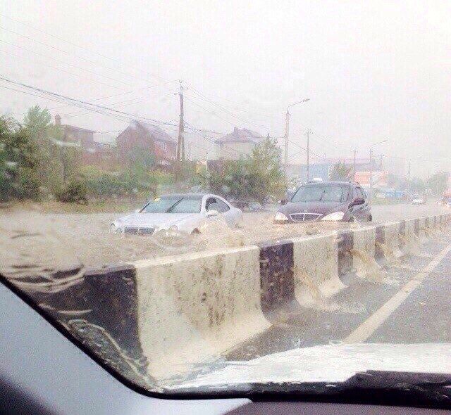 Потоп в Ростове-на-Дону (24 фото) 