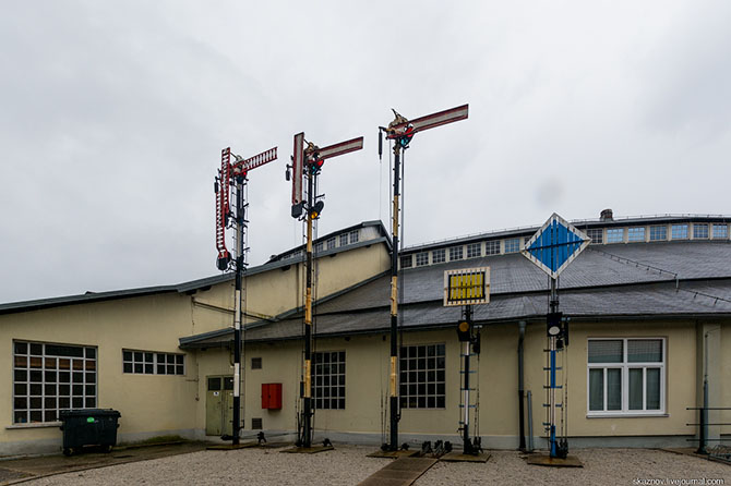 Экскурсия по музею железнодорожного транспорта Любляны (42 фото)