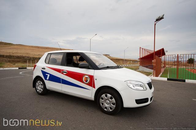 Полиция в Грузии (26 фото)