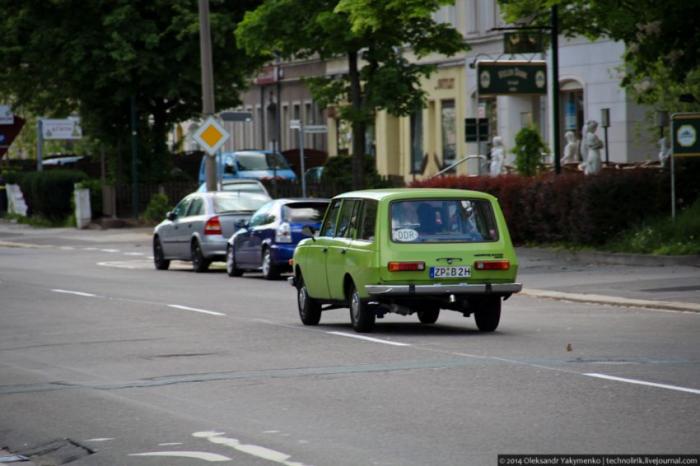 Автомобили Восточного блока на саксонских улицах (50 фото)