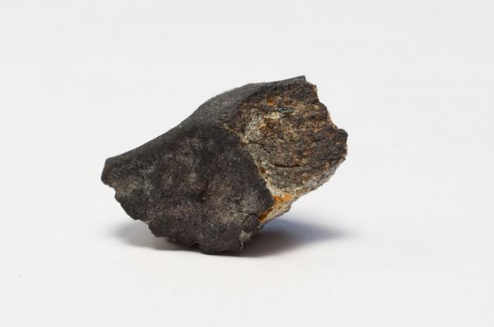  Из челябинского метеорита были выкованы монеты (5 фото) 