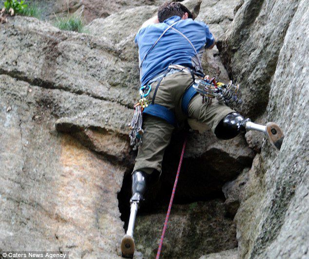  Мужественный альпинист, у которого нет обеих ног (5 фото) 