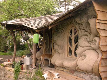 Необычные дачные домики (10 фото)