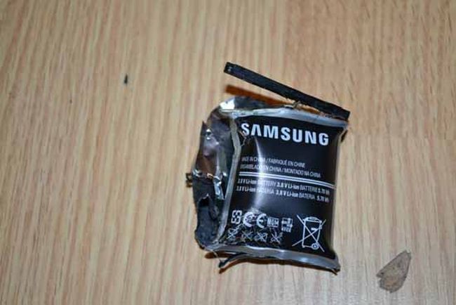 Samsung GALAXY Ace 2 взорвался (13 фото)