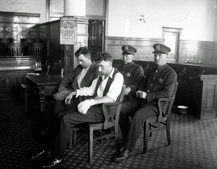 Криминальный мир Чикаго в первой половине ХХ века (32 фото)