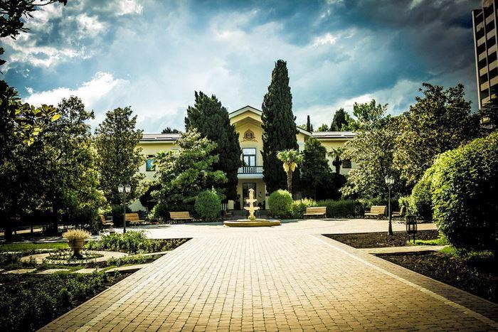 Курортный отель "GOLDEN" – рай в Крыму (6 фото)
