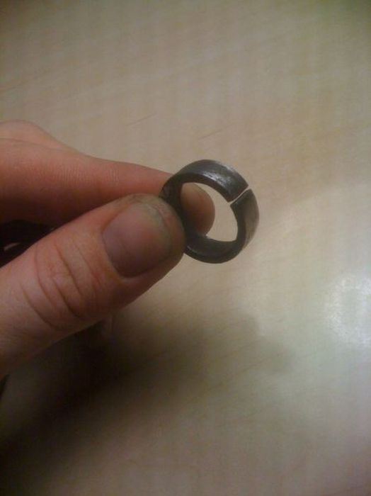 Необычное обручальное кольцо (45 фото)