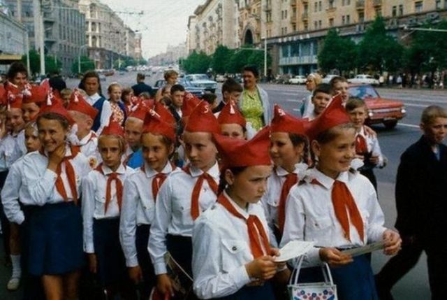 Вся жизнь в СССР в одной подборке снимков (50 фото)