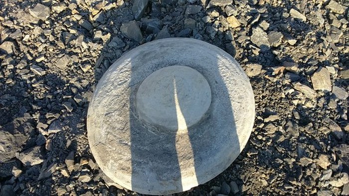 В Кемеровской области обнаружили древний каменный диск (7 фото)